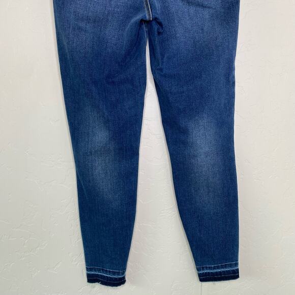 Spanx Medium Wash Distressed Ankle Skinny Jeans Medium - Picture 6 of 9